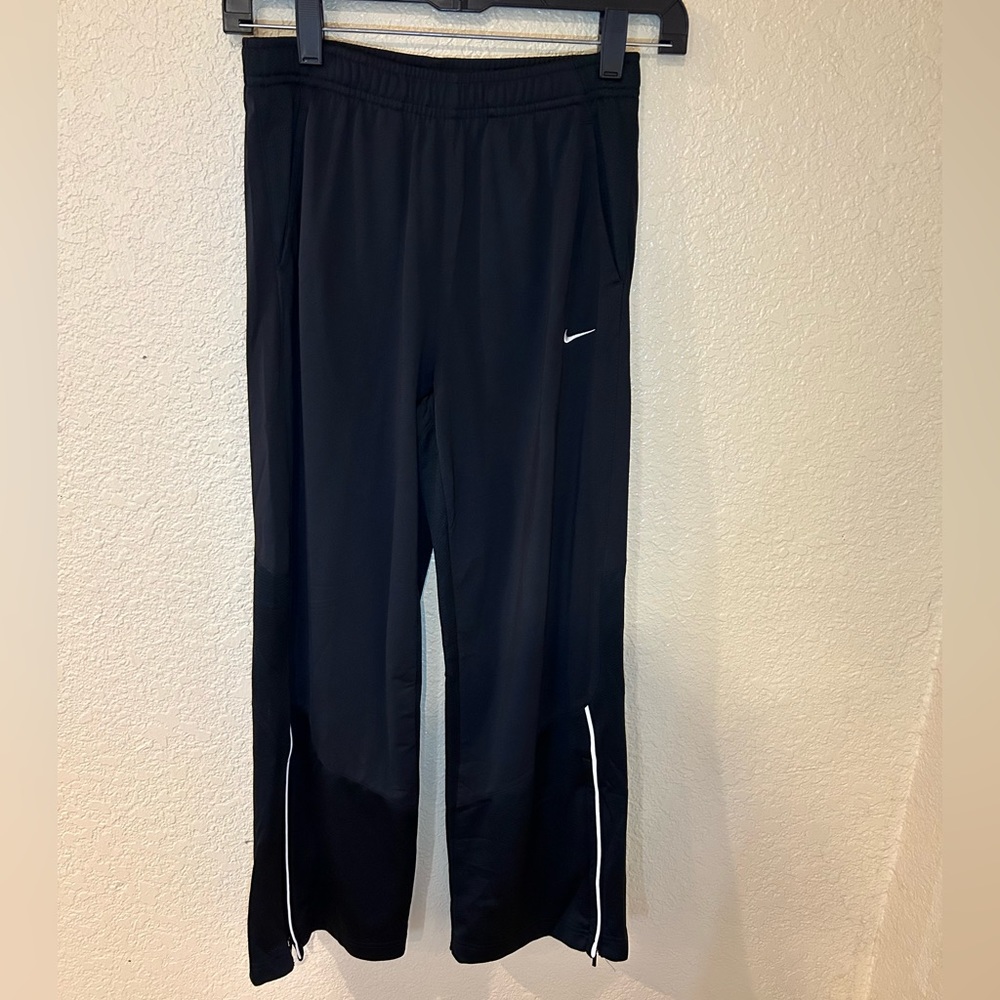 Nike Black Sweatpants Boy’s Size M (10-12)